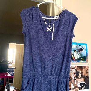 Old navy kids size 14 navy cotton jumper with pockets
